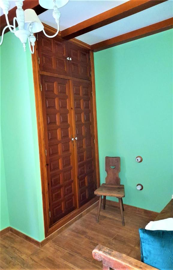 Casa Rural Del Tio Maino Becerril de la Sierra Exteriör bild