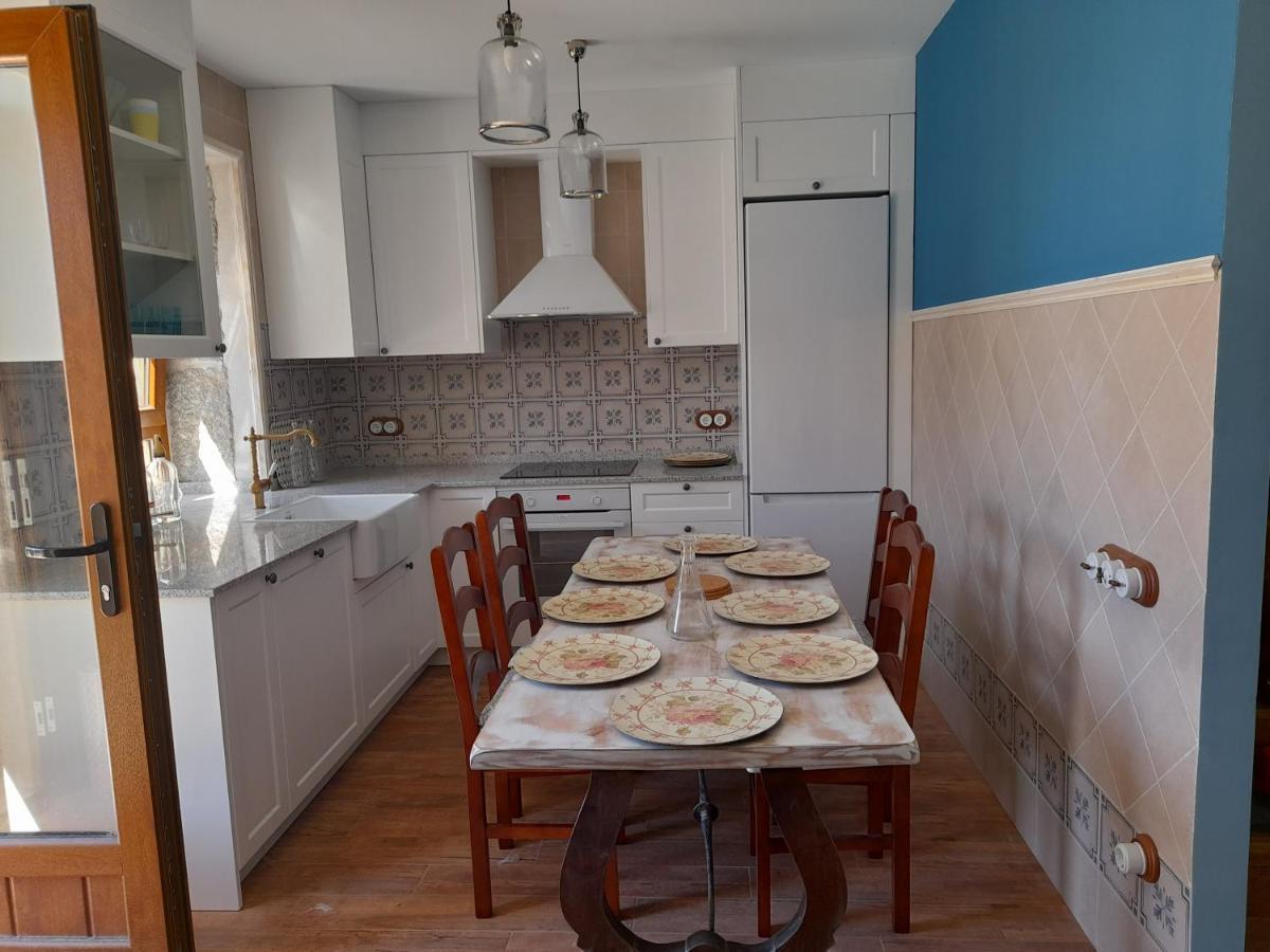 Casa Rural Del Tio Maino Becerril de la Sierra Exteriör bild